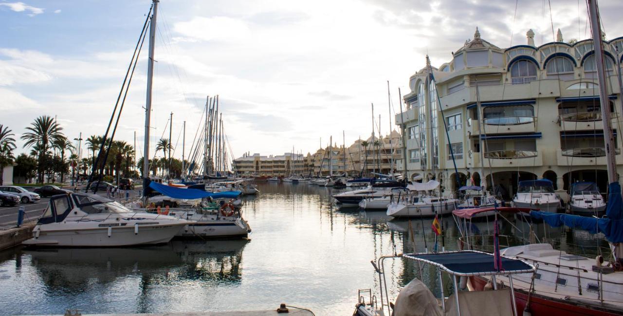 Aloha Playa Apartment With Ocean Views And Pools Benalmádena Exterior foto